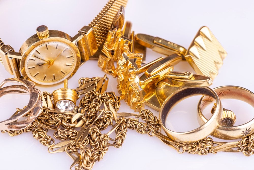 Top 5 Mistakes to Avoid When Selling Gold