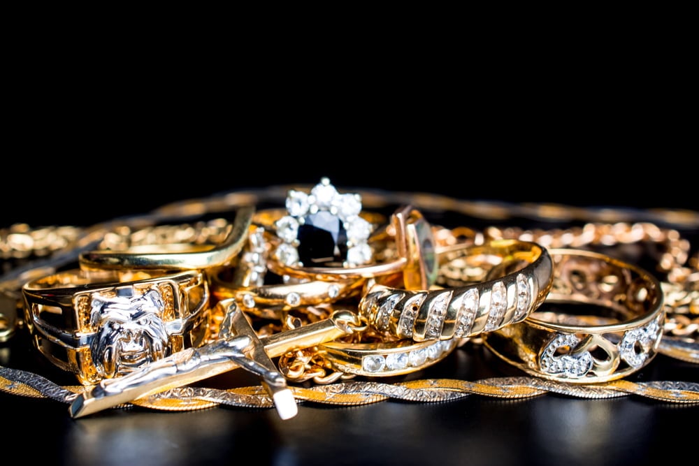 5 THINGS TO KEEP IN MIND BEFORE SELLING GOLD JEWELLERY