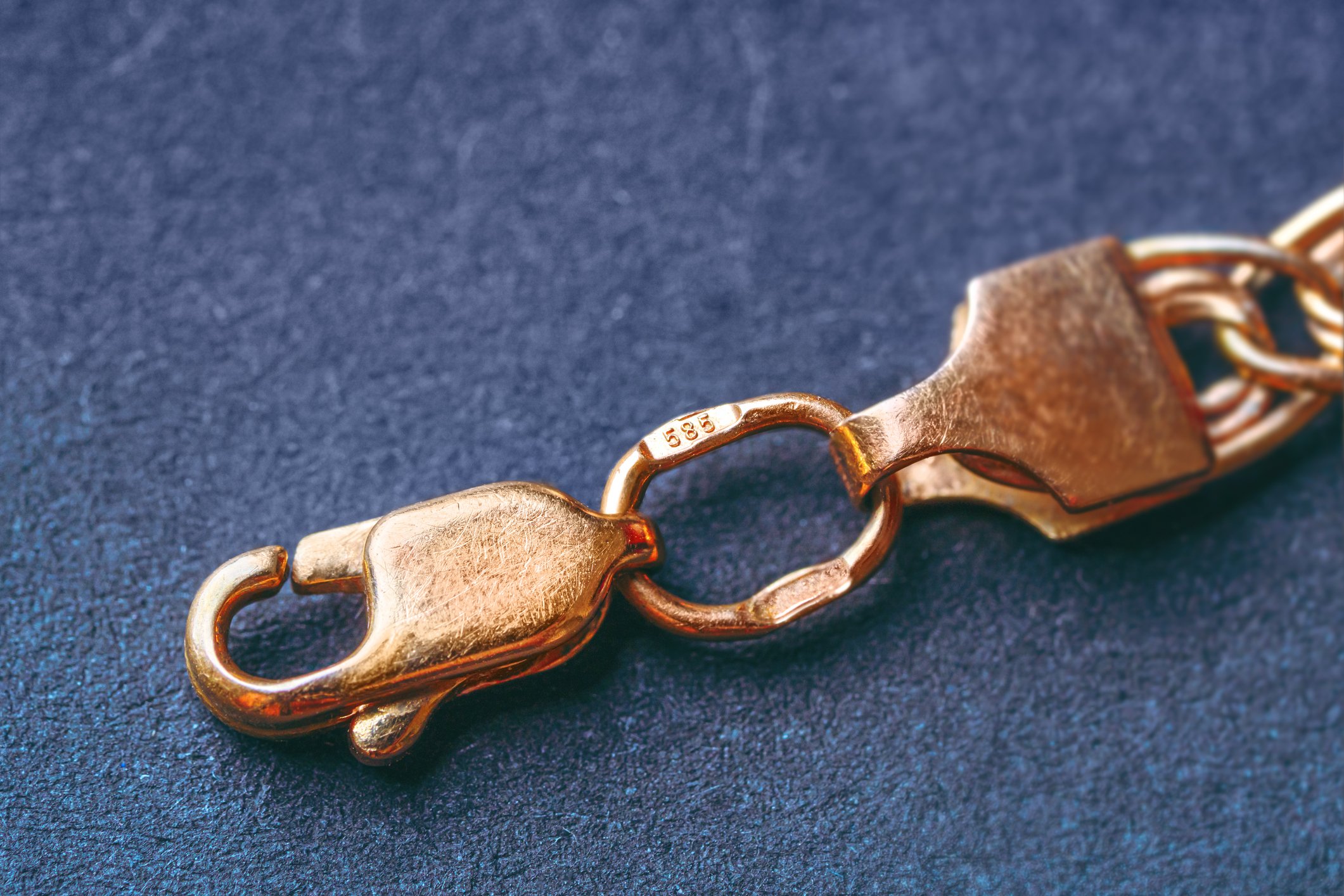 Gold Hallmarked with 585
