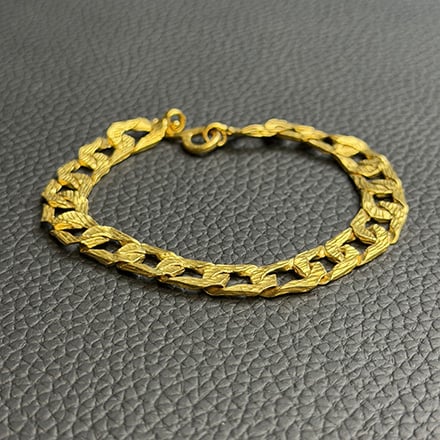 23ct Asian Gold Bracelet