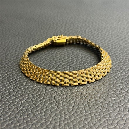 9ct Gold Gate Bracelet